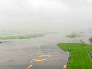Mumbai-airport-runway-bccl