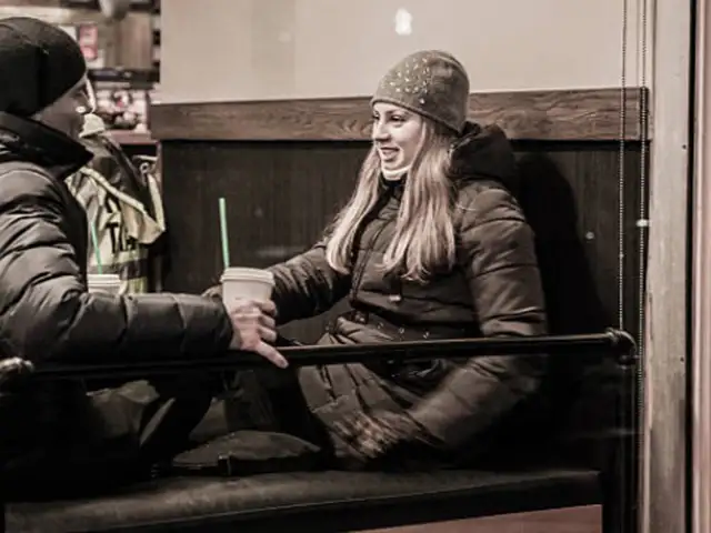 Communication With Deaf Becomes Easier Starbucks Opens First