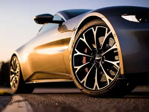 ​Pure driving machine