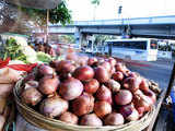 Government to up onion supply to Delhi