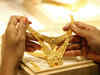 Gold glitters on Dhanteras despite high prices; sales rise 15%