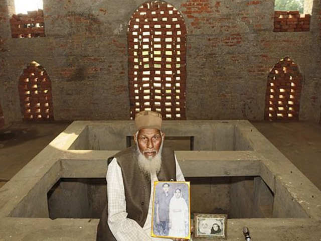 The One Who Built Mini Taj Mahal Dies In Hit And Run Bulandshahr S Own Shah Jahan Killed The Economic Times
