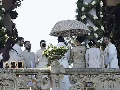 Meet The NewlyWeds