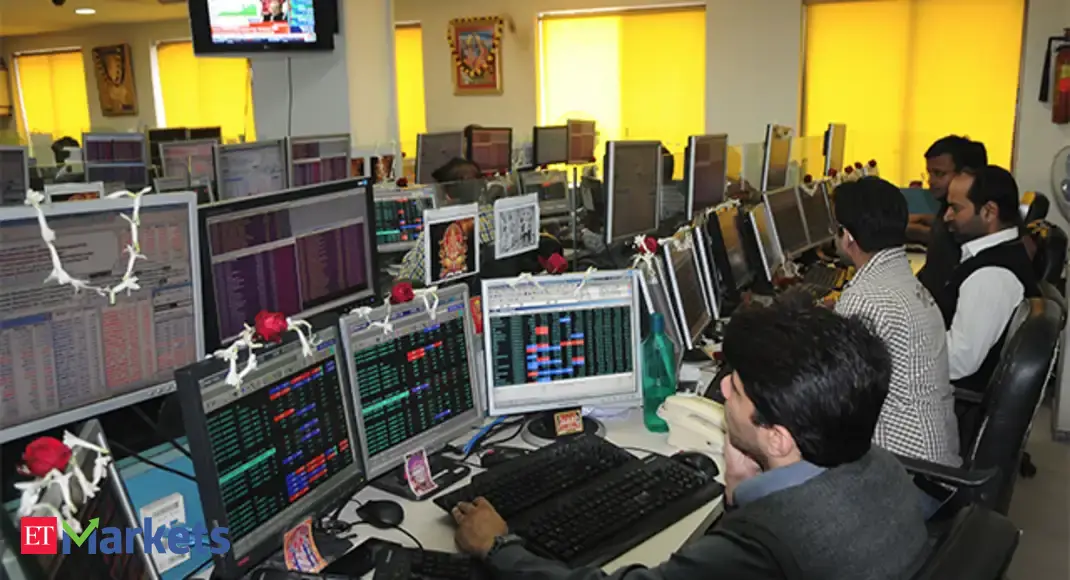 Reliance Nippon share price Stocks in the news Reliance Nippon, Oil