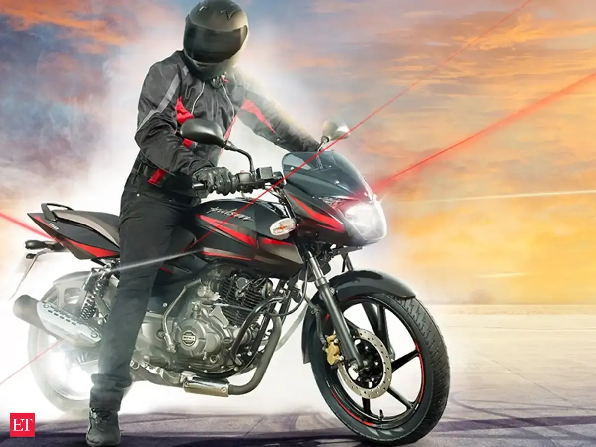 Bajaj drives in new Pulsar 150 Neon at 