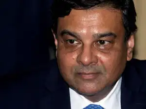 Urjit Patel Rbi Challenges Cic Notice To Urjit Patel