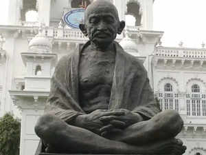 Gandhi-statue-bccl