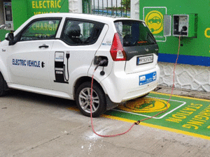 Govt may put Rs 12,000 levy on new cars to push e-vehicles
