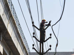 With 1 million homes still in the dark, Modi government misses power goal