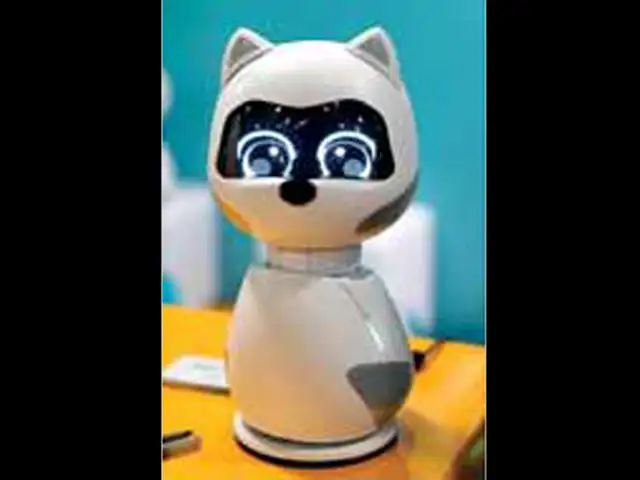 kiki pet robot