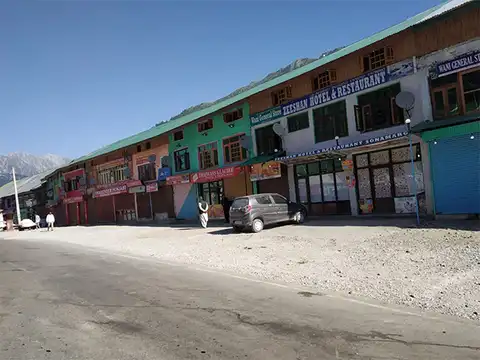 Easy access to Himalayan region