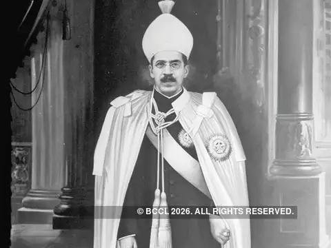 ​Nizam who Knitted