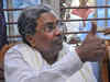Siddaramaiah snatches mic from worker, dislodges her dupatta