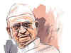 Anna Hazare loses 4.25 kg; Shiv Sena, MNS ask government to save his life