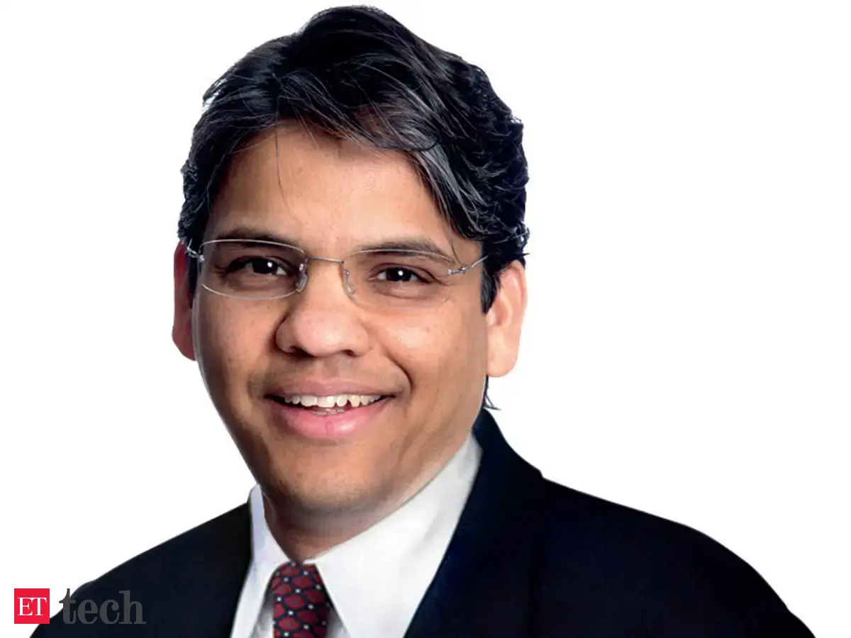 my-focus-is-on-the-smooth-transition-of-leadership-to-ensure-the-transition-is-smooth-and-successful-francisco-d-souza-cognizant-ceo-the-economic-times