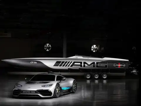 Supercar For The Sea
