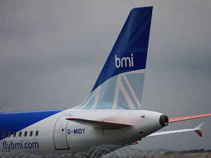 Hundreds stranded as British airline Flybmi collapses