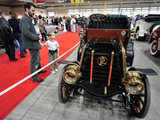 Hungarian exhibition showcases vintage cars