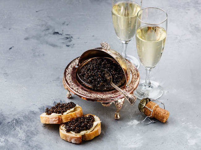 champagne-caviar-GettyImage