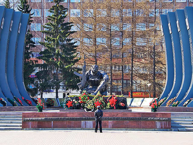 Black Tulip War Memorial, Russia