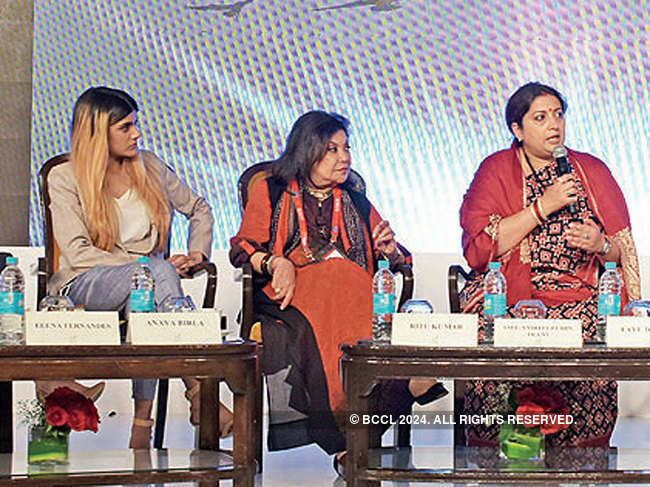 (L-R) Ananya Birla, Ritu Kumar, Smriti Zubin Irani at the panel discussion