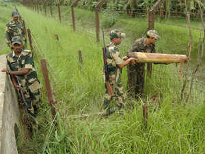 Electronic surveillance of Indo-Bangla border to begin Tuesday