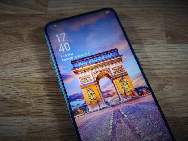 Oppo F11 Pro Review A Commanding Camera And Screen The Economic Times