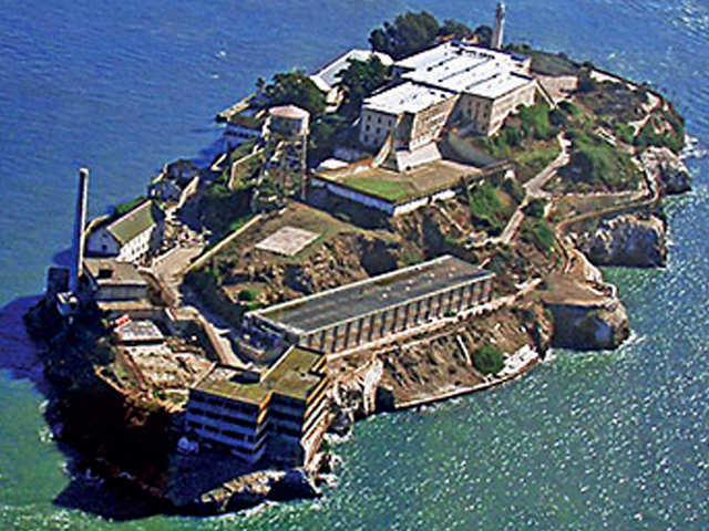 Closing of the Alcatraz prison Events that shaped the world