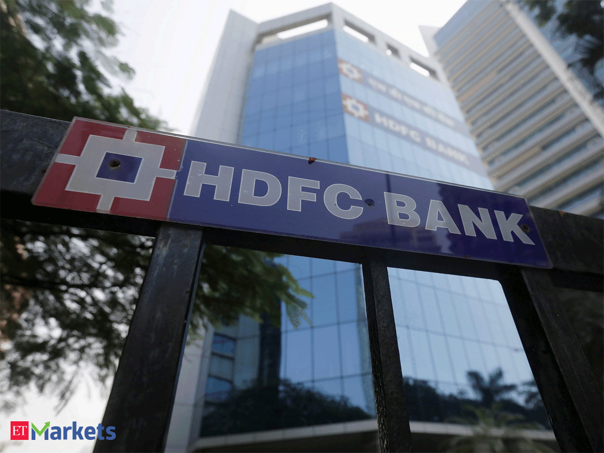 Hdfc Bank Ltd Valuation No Bar Hdfc Bank Could Hit More Highs