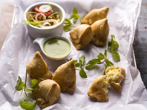 Chilli Cheese Samosa