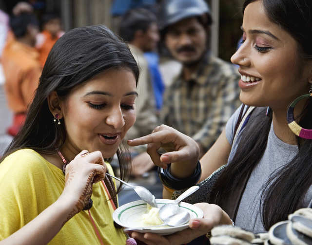 Sweet Overdose During Holi? 5 Oral Care Tips For Healthy Teeth