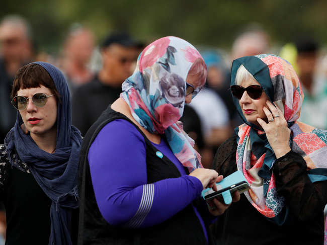 #HeadScarfforHarmony: Kiwi women cover their heads in solidarity with Muslim victims