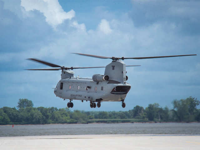 ​What is a Chinook helicopter?
