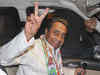 As power trips, MP CM Kamal Nath casts vote with camera flash in Chhindwara
