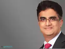 Dinanath Dubashi-1200