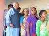 Yashwant Sinha, wife arrives at Hazaribagh polling station to cast their vote