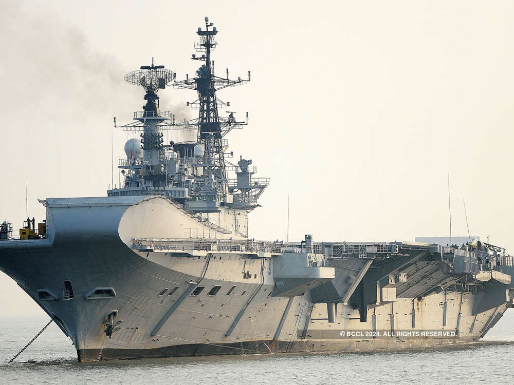 Flipboard: Ex Navy official trashes 'Viraat used as personal taxi' claim