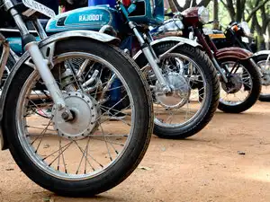 royal-enfield--bccl