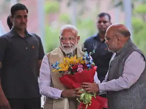 Modi-shah-cabinet-meet-AP