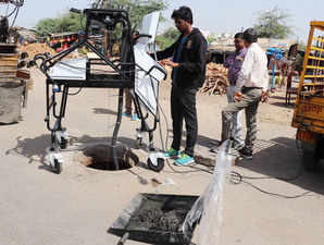 Bandicoot Robot Cleaning Manholes