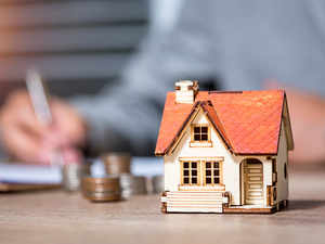 Jaypee Jaypee Infratech Home Buyers May Stop Paying Emis - around 70 per cent of the 22 000 home buyers took loans