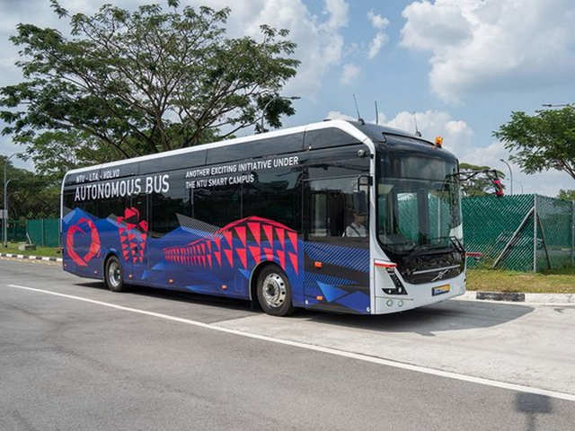 World’s First Autonomous Electric Bus