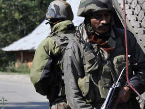 Army Major killed, another officer and 2 jawans injured in Kashmir encounter
