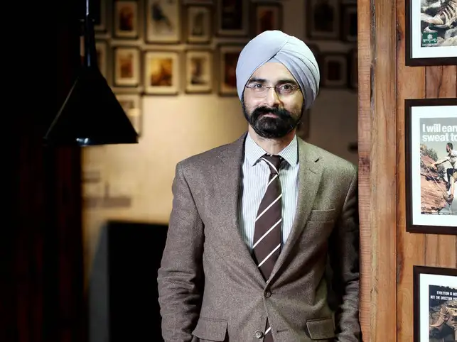 ETP3 04 Mr. Harkirat Singh 4c
