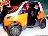 Piaggio re-invents the rickshaw