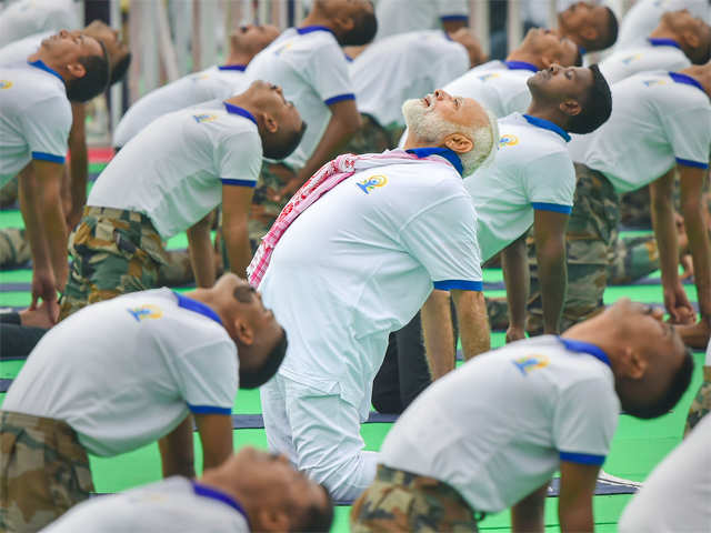 PM Modi during a mass yoga event in Ranchi
