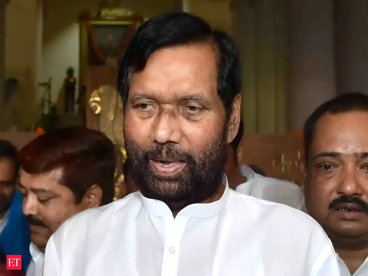 Centre gives 1-year deadline to states for rolling out 'one nation, one  ration card' - The Economic Times