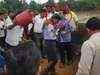 Maharashtra: Congress MLA Nitesh Rane assaults Govt babu, supporters dump mud on engineer