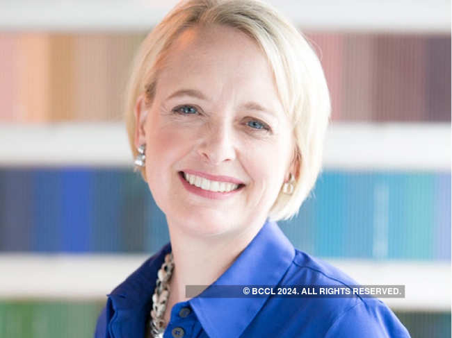 Accenture Appoints Julie Sweet Chief Executive Officer The Economic Times 1078