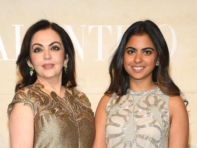 Both Nita (L) and Isha Ambani (R) ​believe empowered Indian women means a stronger and better India.